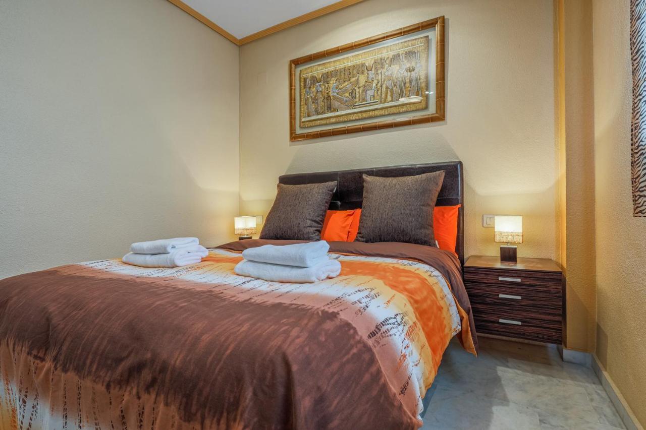 Sensacional Apt 2 Hab 2 Banos 4 Pax Aljarafe Metro San Juan de Aznalfarache Luaran gambar