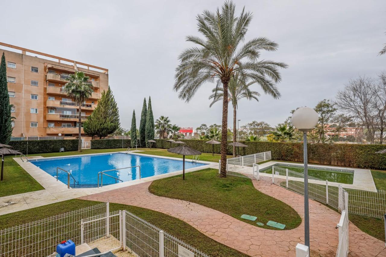 Sensacional Apt 2 Hab 2 Banos 4 Pax Aljarafe Metro San Juan de Aznalfarache Luaran gambar