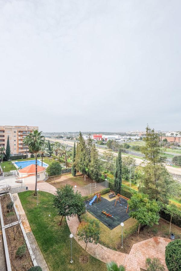 Sensacional Apt 2 Hab 2 Banos 4 Pax Aljarafe Metro San Juan de Aznalfarache Luaran gambar